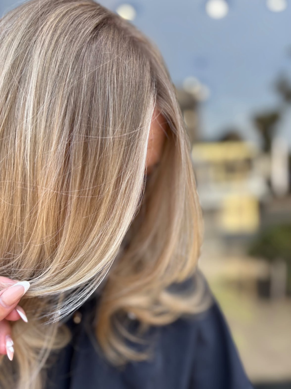 Close-up of softly blended blonde highlights